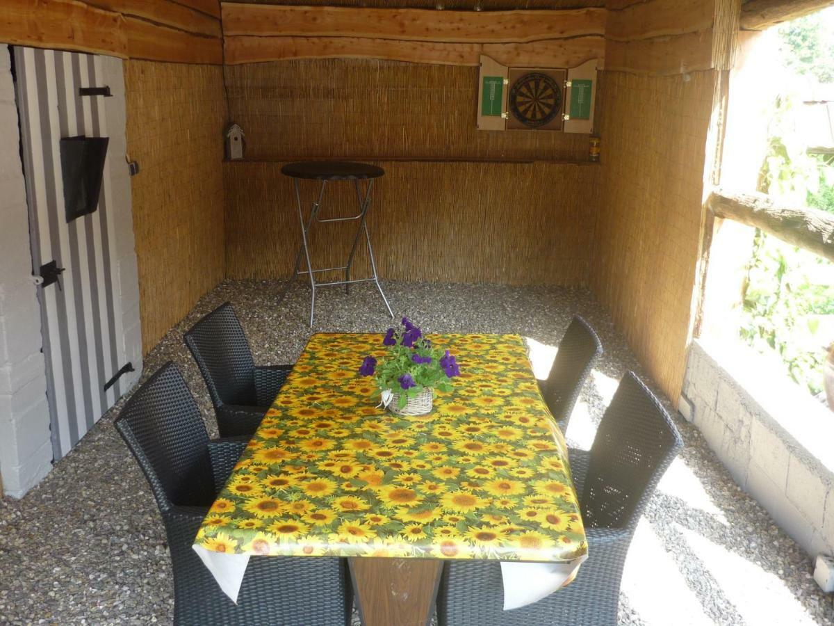 Hoeve Mingels Banholt 外观 照片